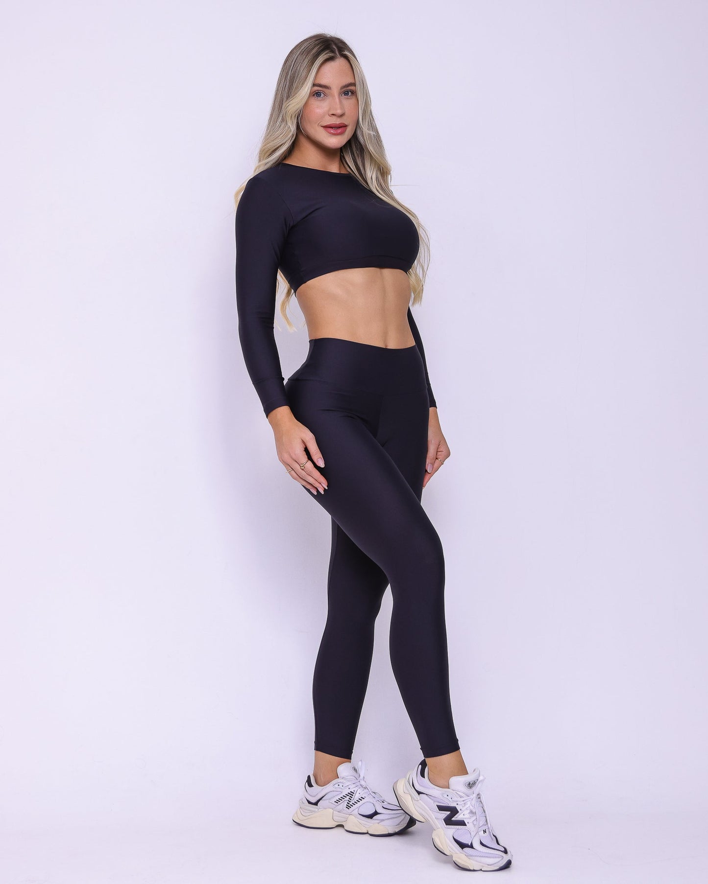 Conjunto Legging Básico Light + Top Manga Longa