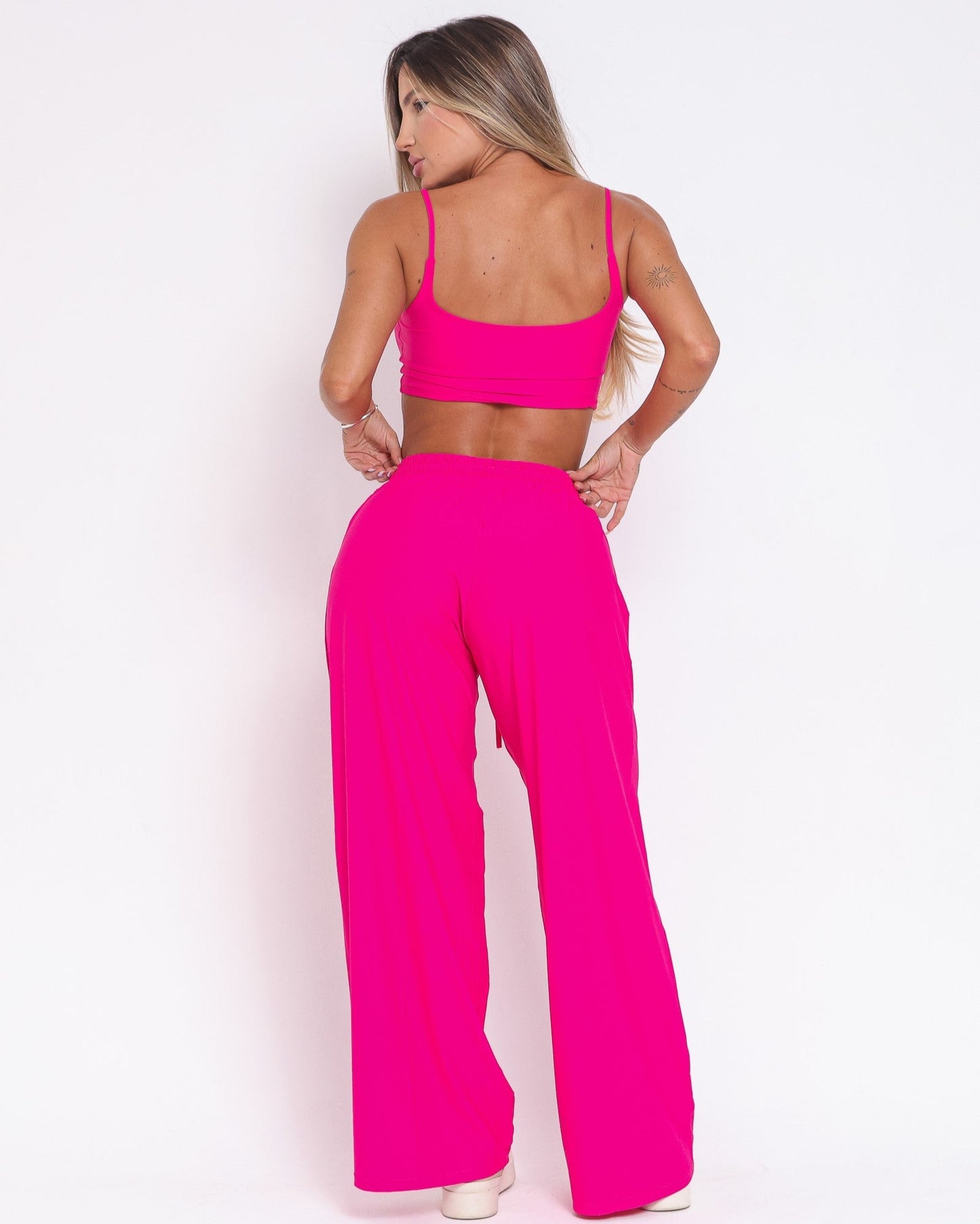 Conjunto Calça Pantalona Wide + Top Bruna