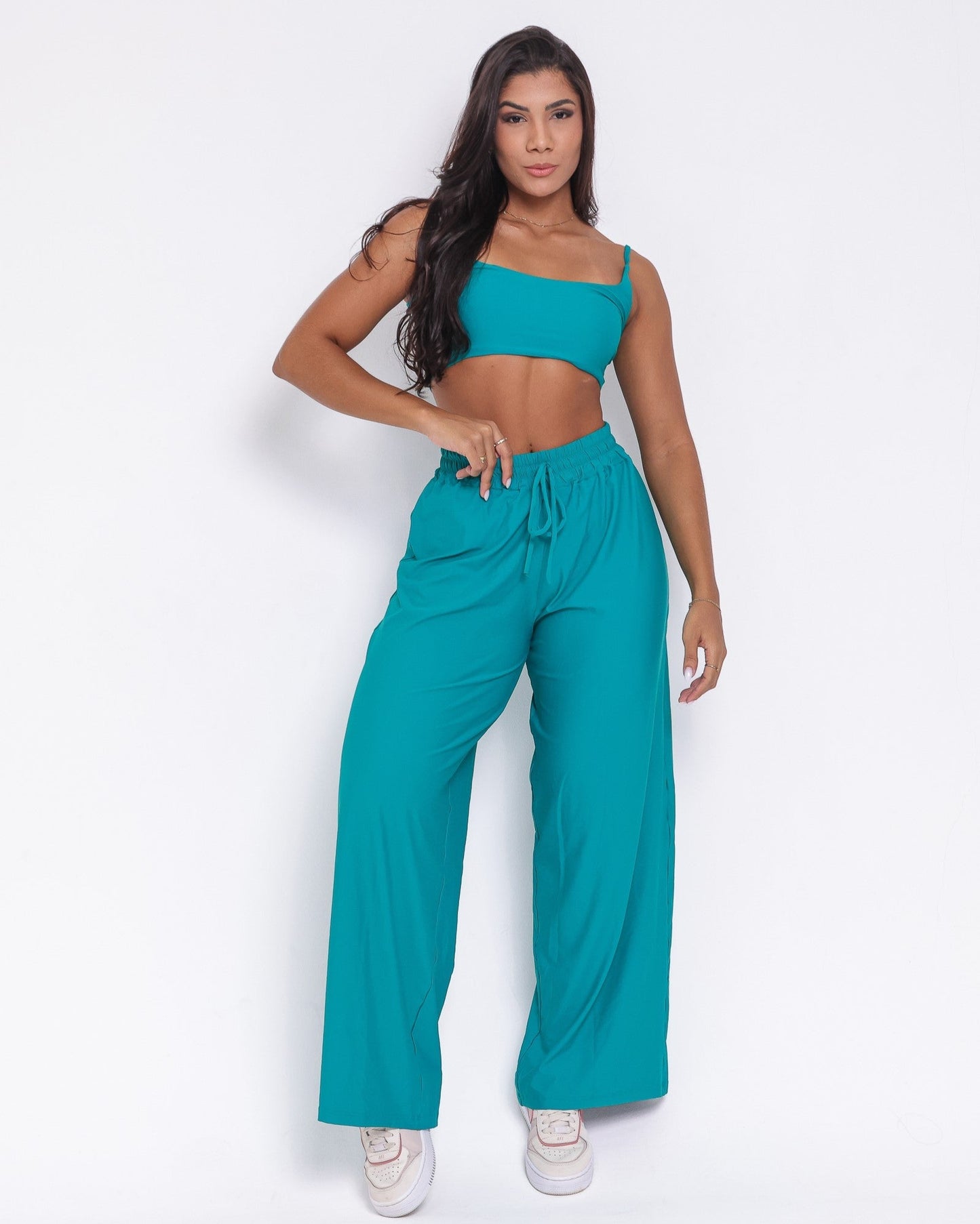 Conjunto Calça Pantalona Wide + Top Bruna