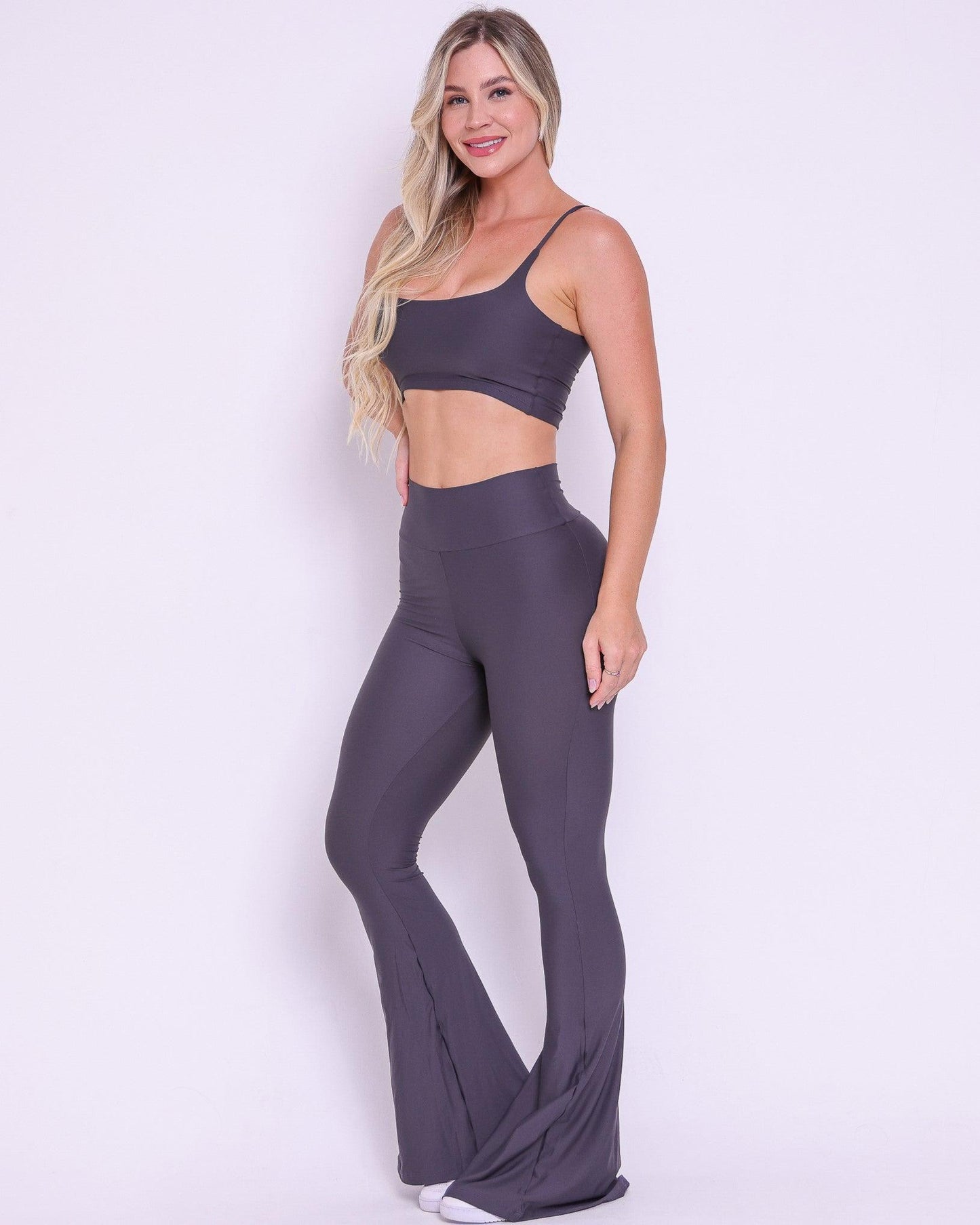 Conjunto Calça Flare Fluitty + Top