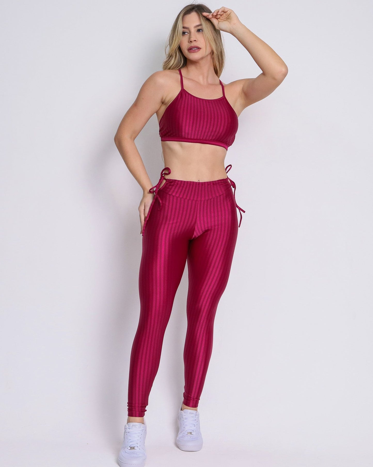 Conjunto Legging Empina Bumbum Cirre + Top Paula