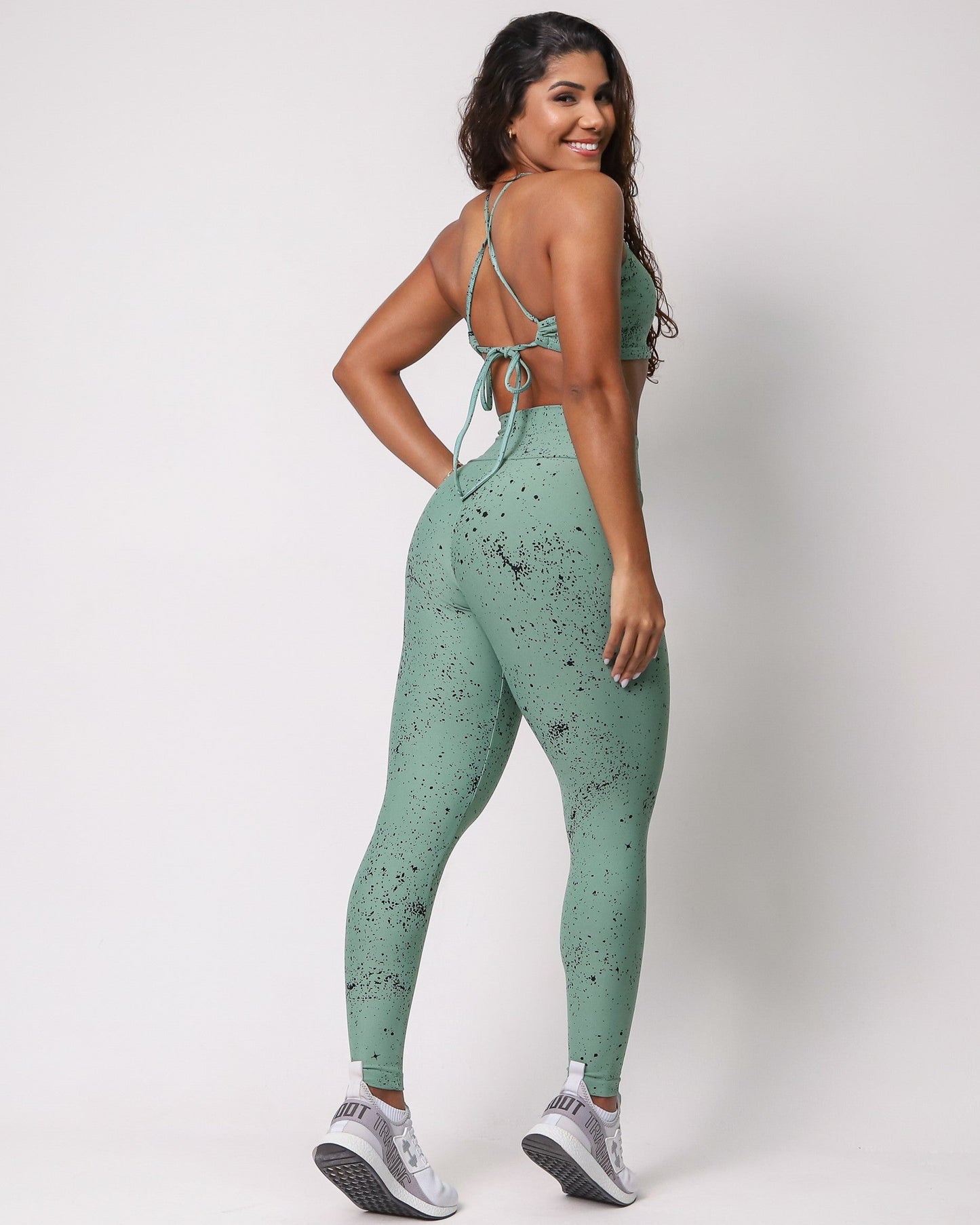 Conjunto Legging Básico Estampa + Top Paula